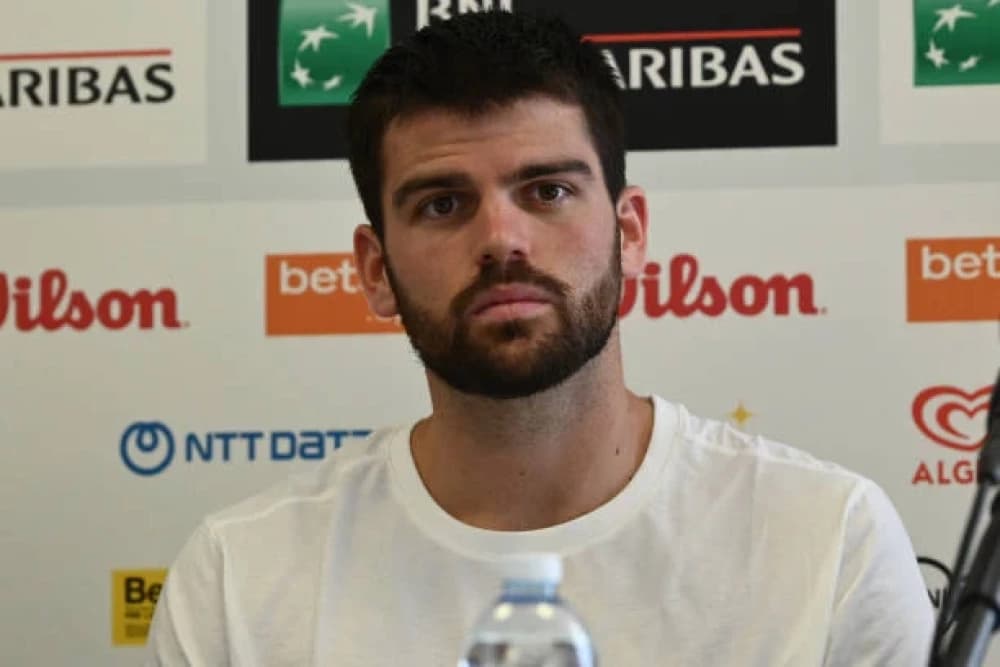 Javi Garrido: Rising Star in the World of Padel